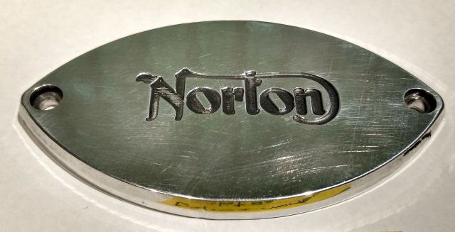 Gearbox clutch inspection cover, upright, Norton singles 1947-48 - Click Image to Close