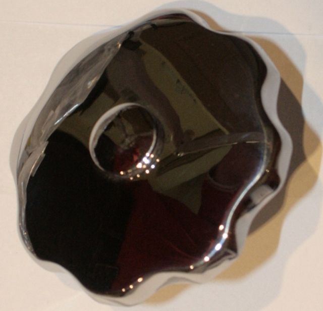 Petrol cap, hinged with winged tensioner, khaki, Norton BSA Tri - Click Image to Close